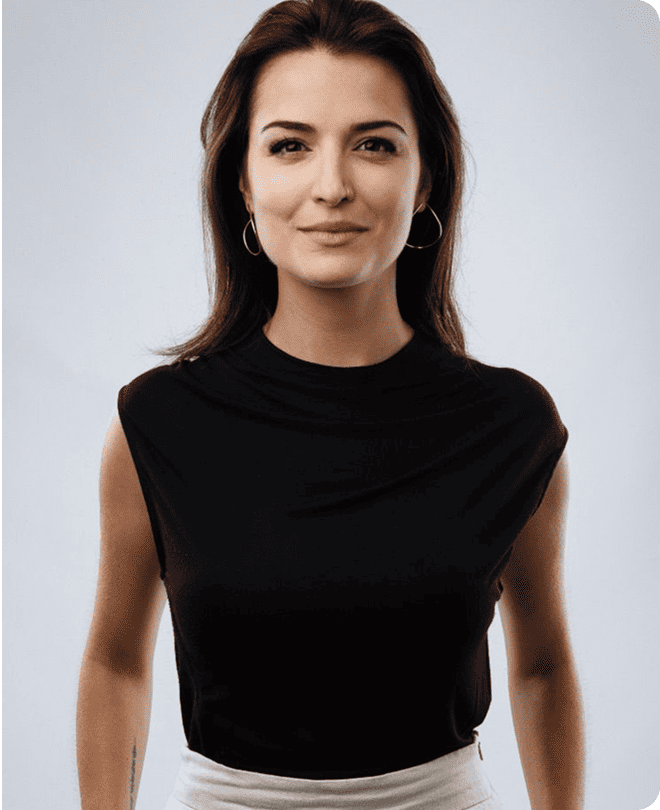 Aline Castro